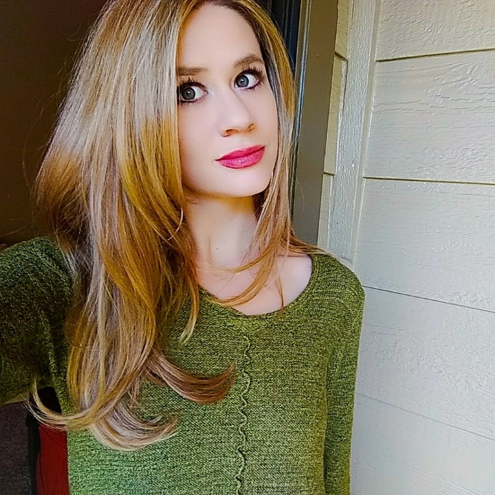 Meet your Posher, Kelley